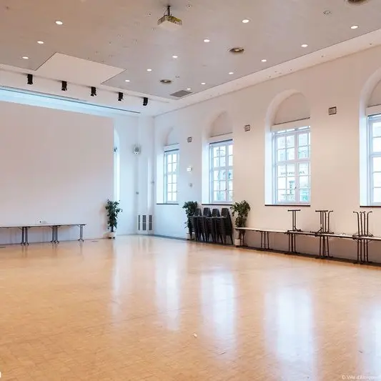 Halle-aux-Toiles_Alençon