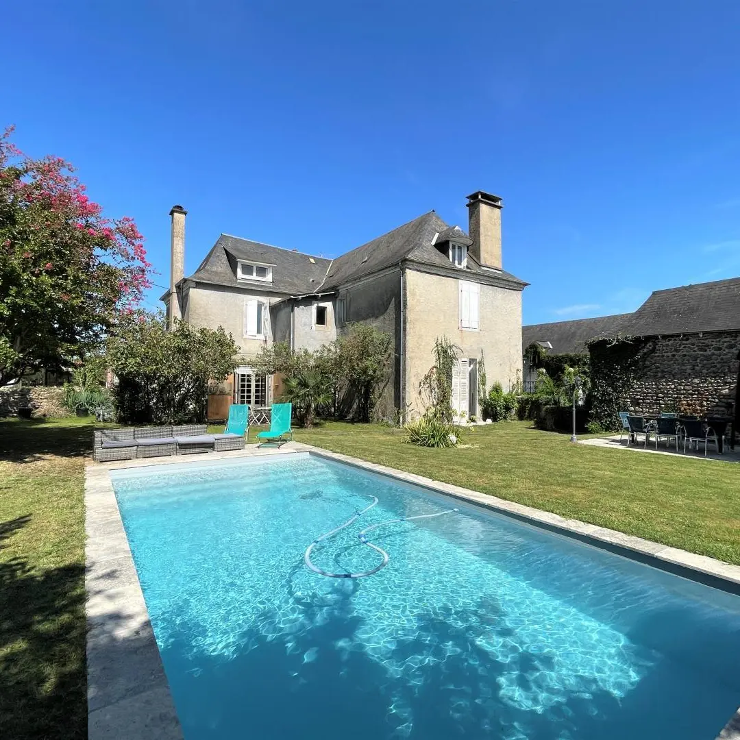 Le Relais du Roy - Sendets - la piscine