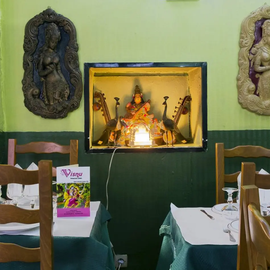 Restaurant Visnu - Pau - salle 2