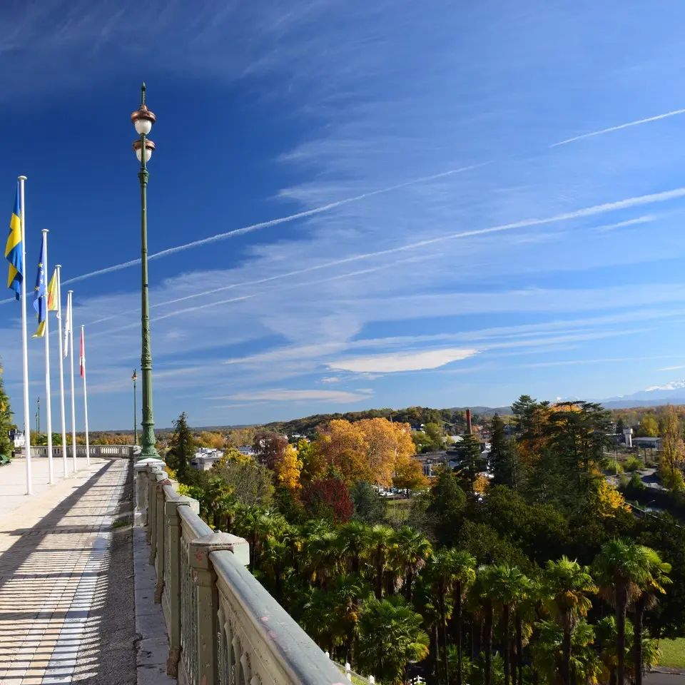 Pau, capitale royale - Le boulevard des Pyrénées