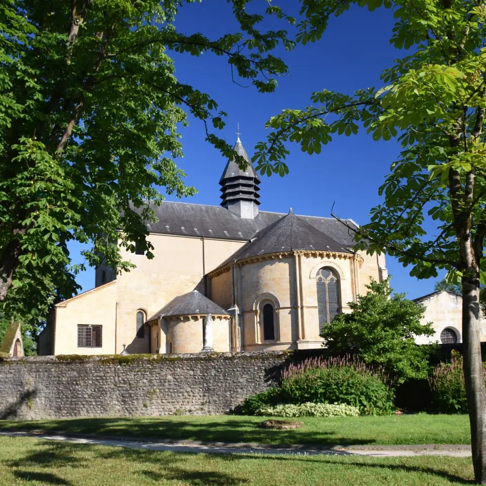 Lescar - La Cathédrale