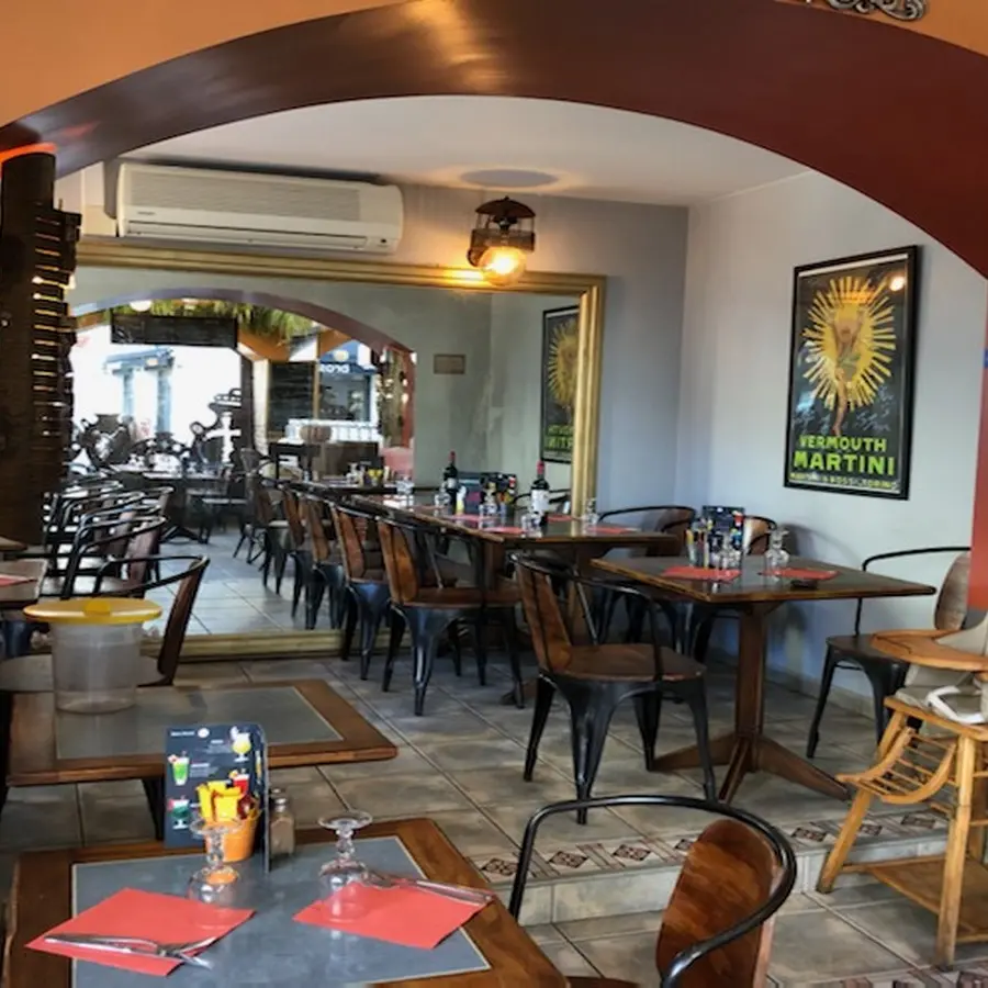 Restaurant L'Etna - Pau - tables