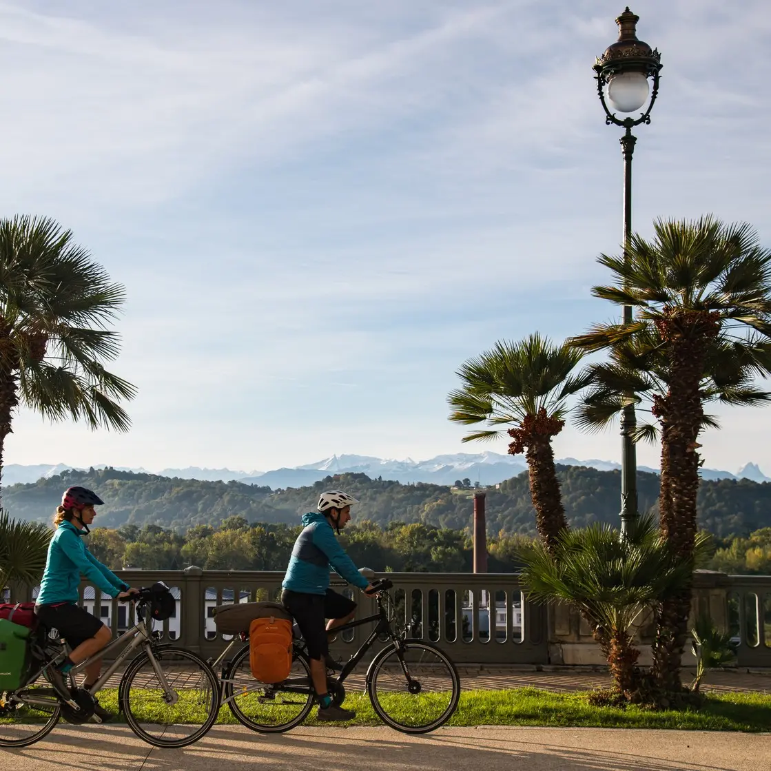 Pau-Bld-des-Pyrenees-P-Gaillard-C-Munsch-ADT64