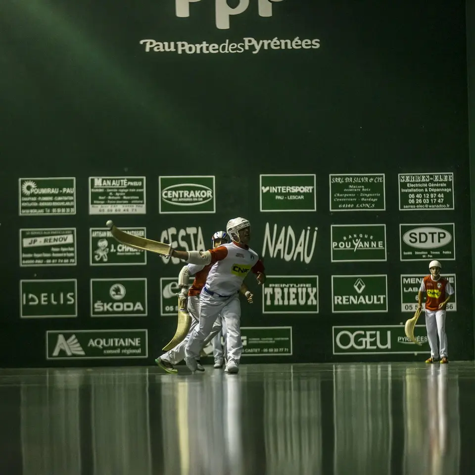 Complexe de pelote - Pau - Joueurs de chistera