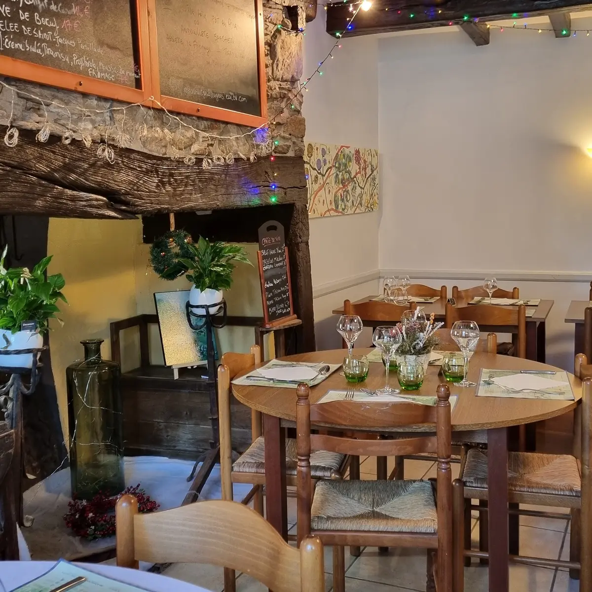 Restaurant Le Vigeois ©LL - OT Terres de Corrèze (4)