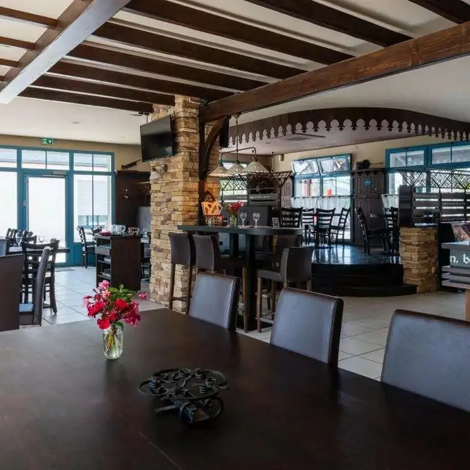 Le Pare Faim - Salle