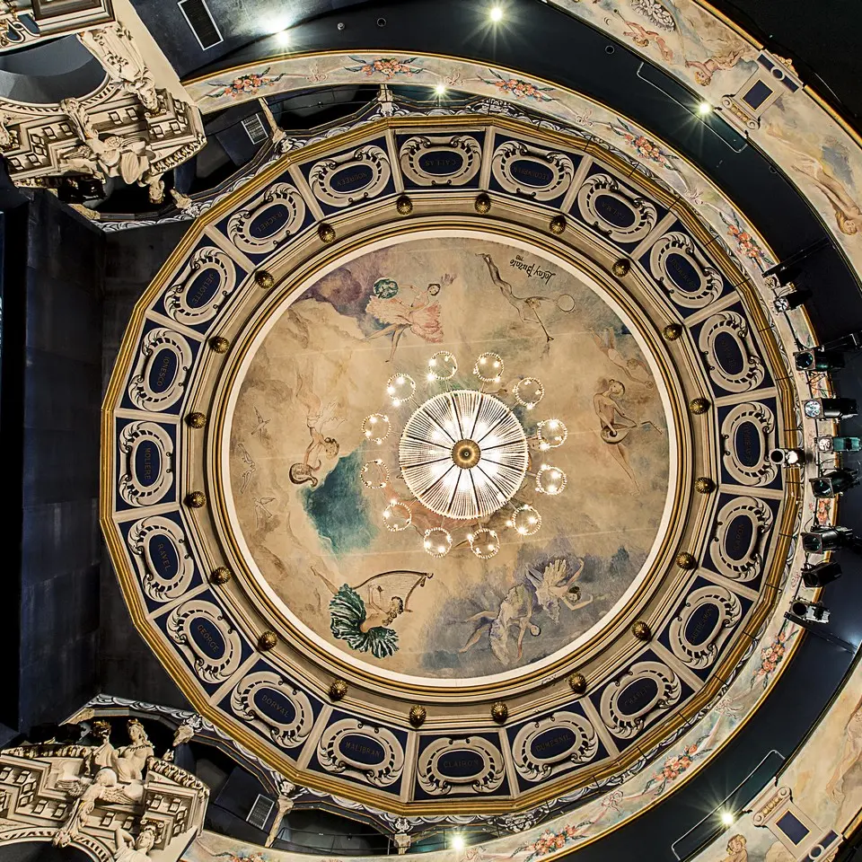 Théâtre Saint Louis - Pau - Détails plafond