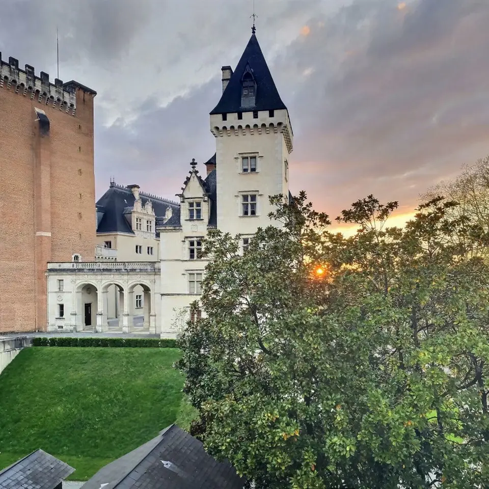 WonderHoste château - Pau - vue château