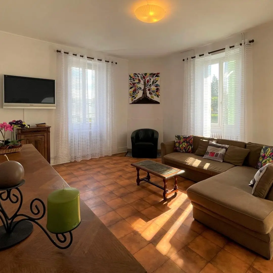 gite-gelos-lacaze-busquet-pau-pays-bearn--ref--G1211592