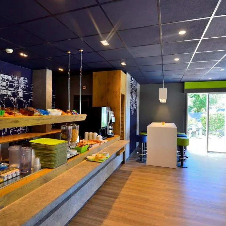 Ibis budget - buffet