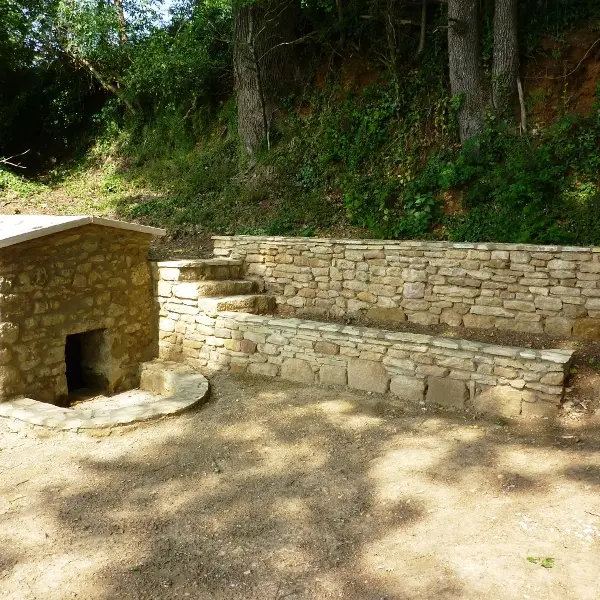 stgermaindebelves-fontaine1