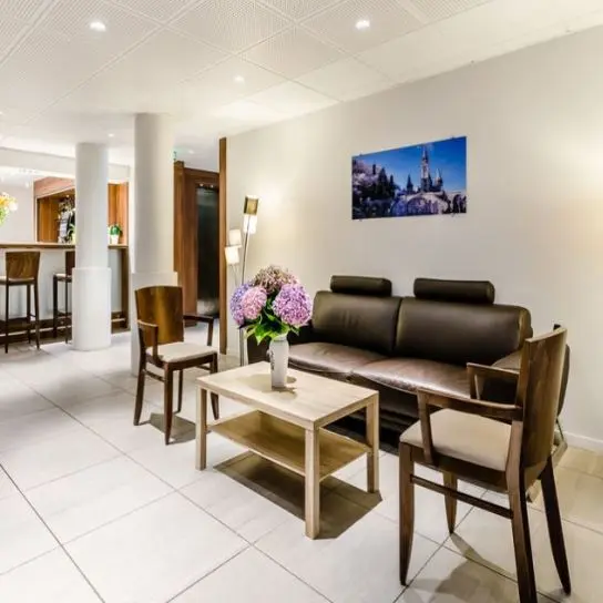 Hotel Arcades Lourdes hall