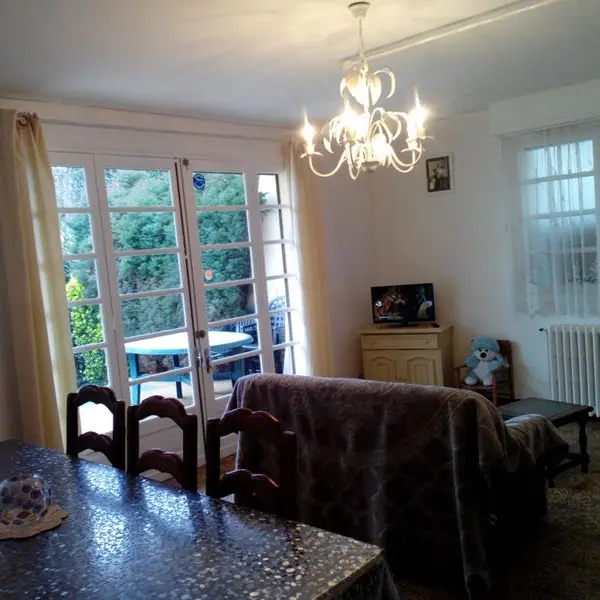 Lourdes meublé dans maison