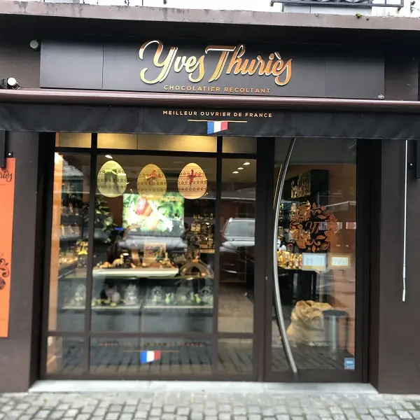 Yves Thuriès - devanture