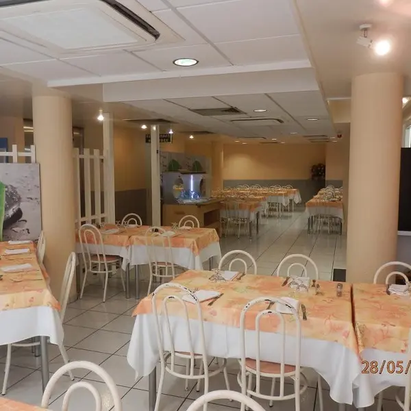 salle resto bas