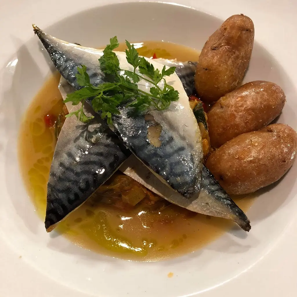 © LA SOURCE 2 FACEBOOK