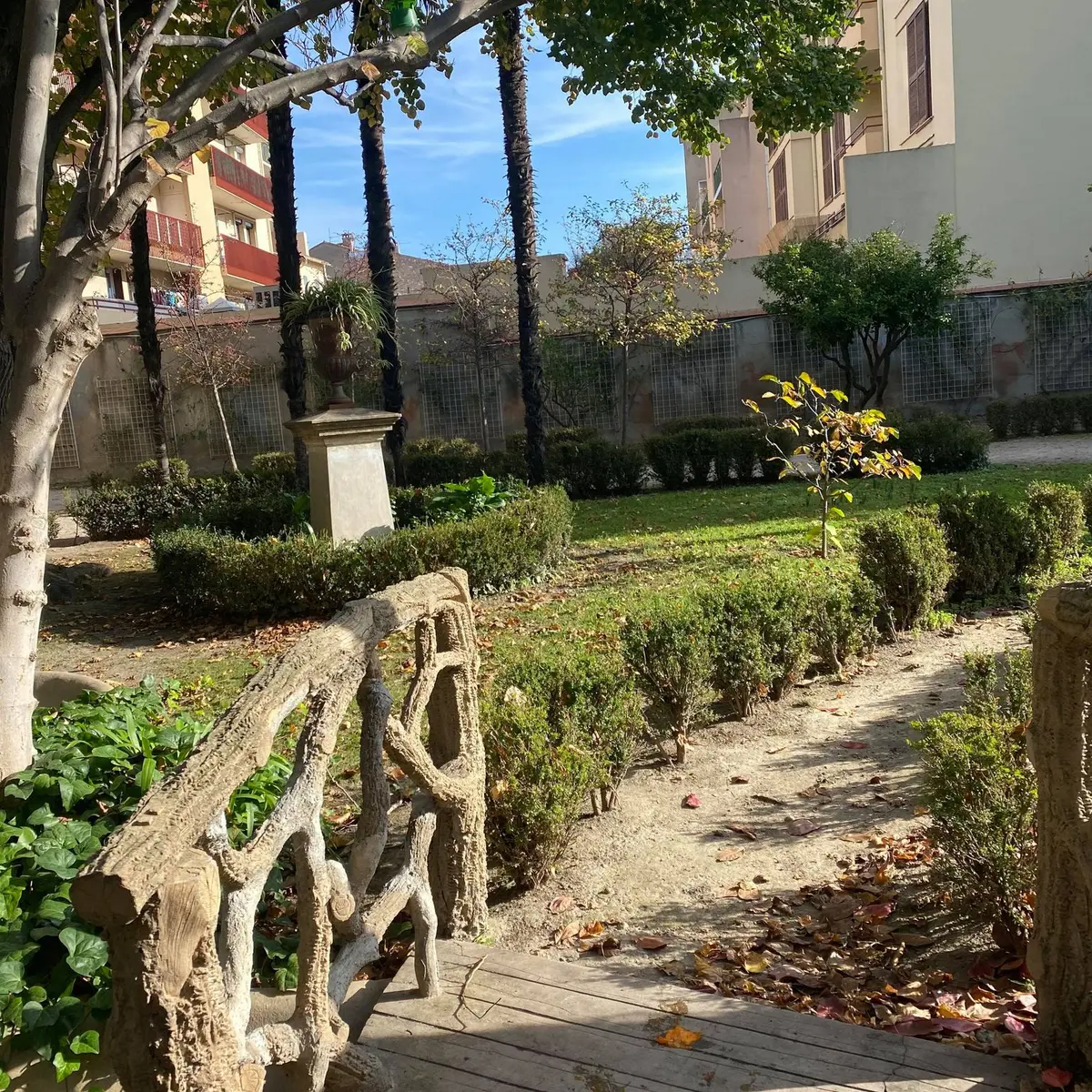 124463082_308446986787669_7026918673579811287_n