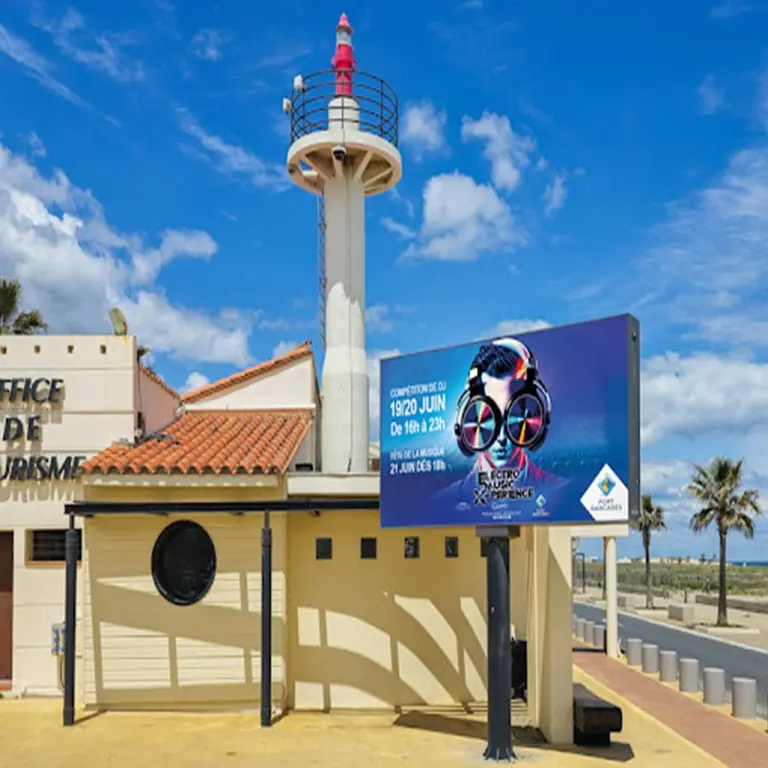 PORT BARCARES OT BARCARES