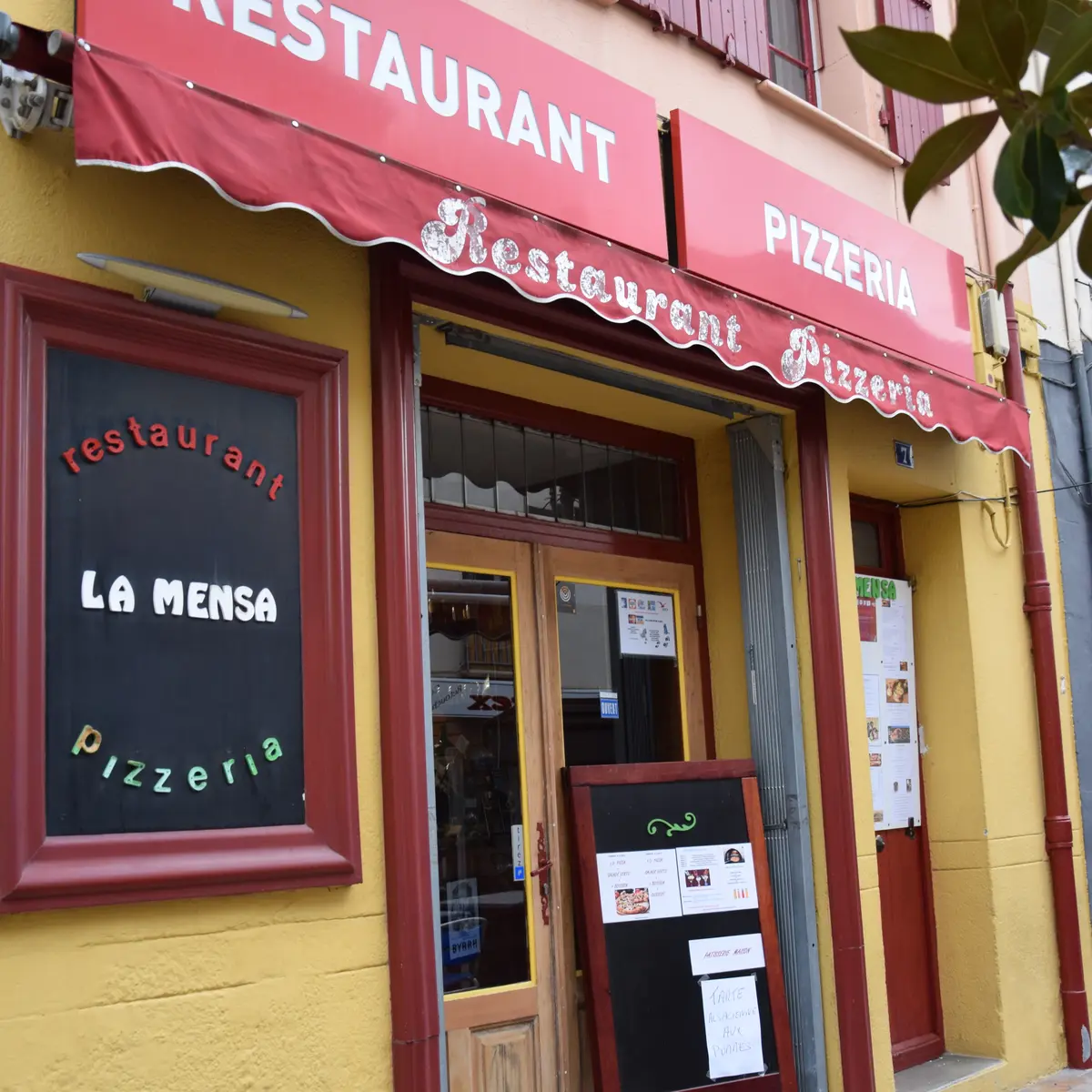 Aspres Thuir Restaurant La Mensa Extérieur 1