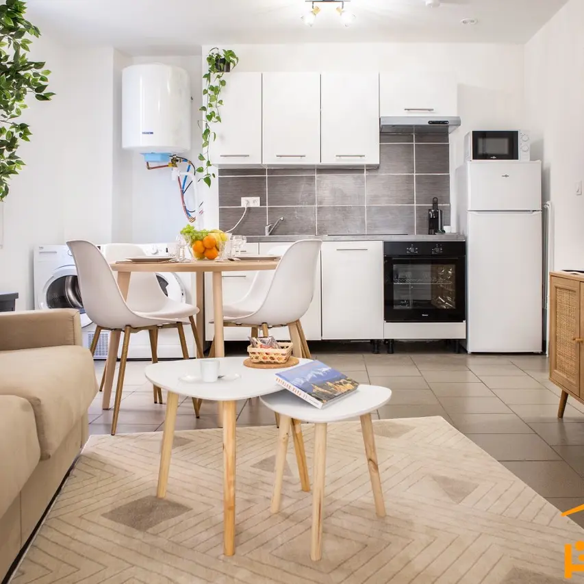 Appartement 1er appart #1-5