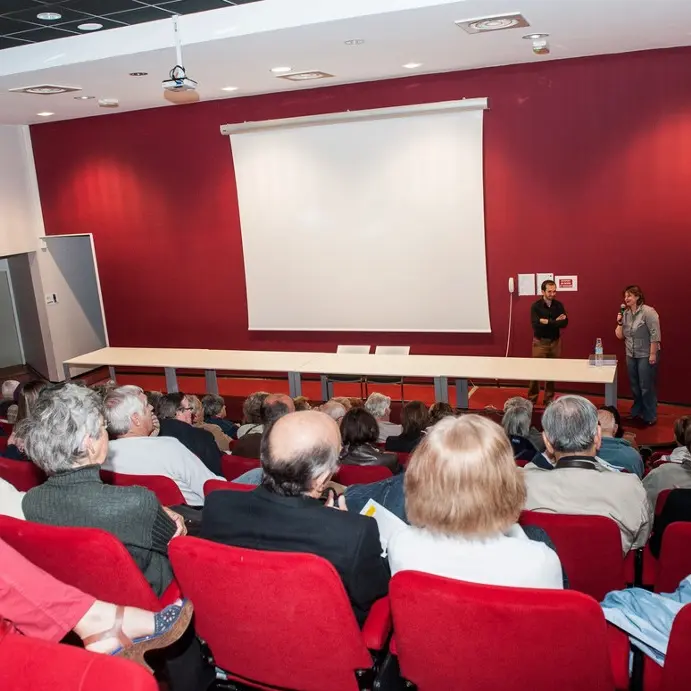Auditorium Rosa Luxembourg 2