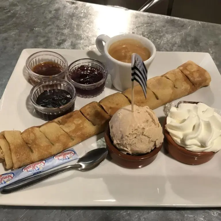 Crêperie Bretonne Foch 4