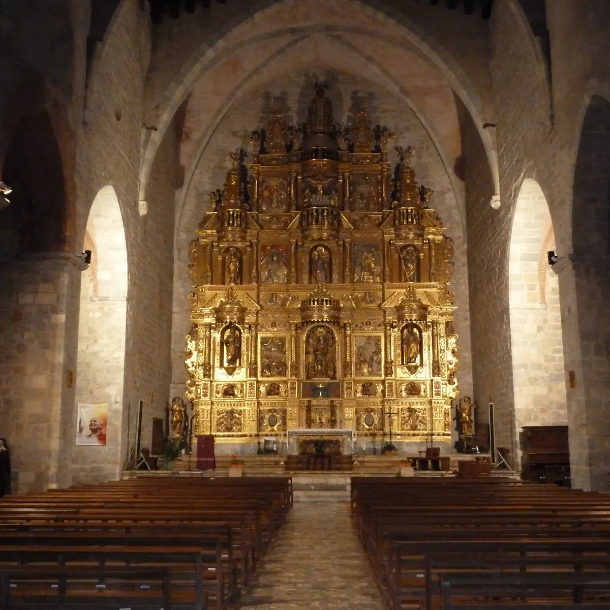 Eglise Les pins3©commune de Baixas