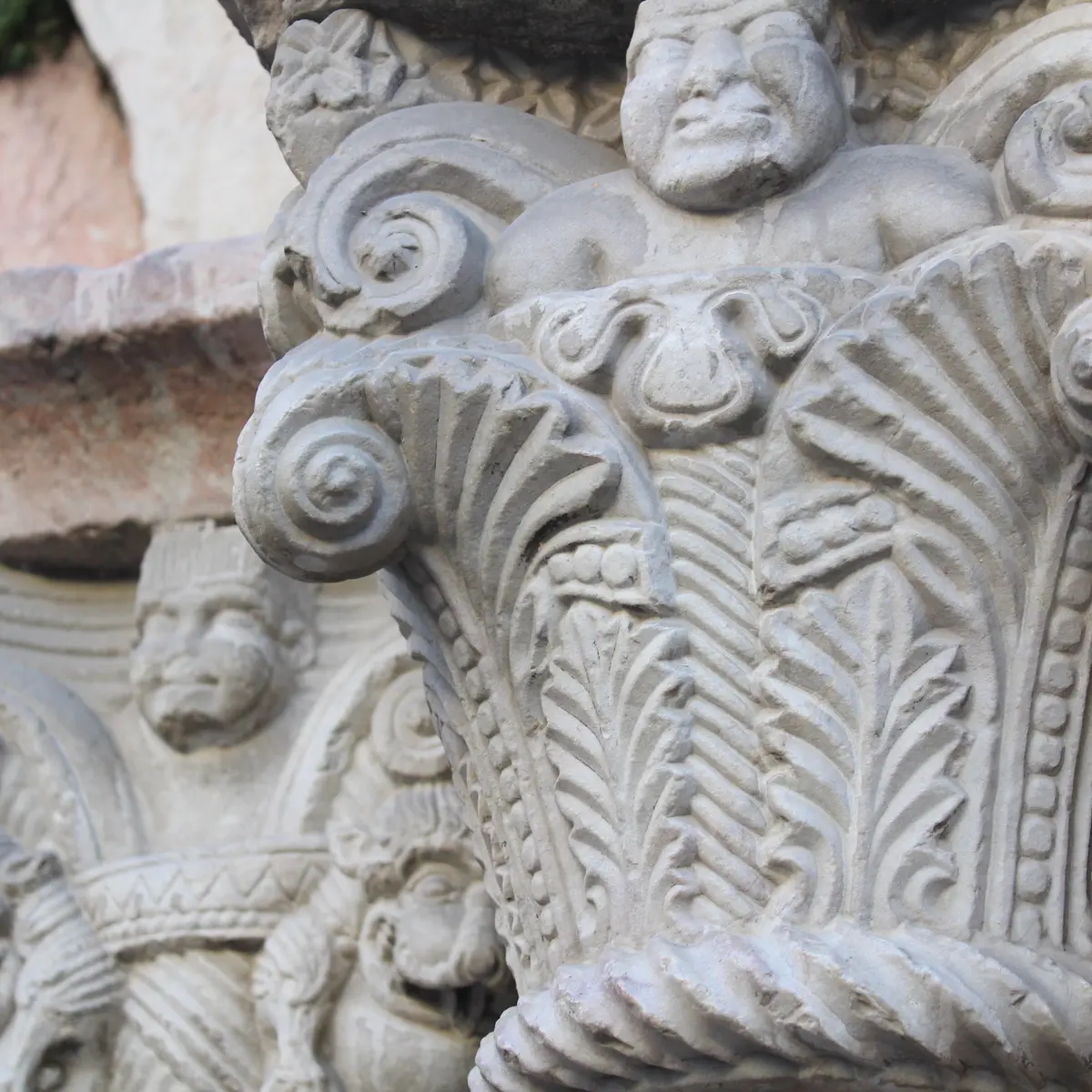 Eglise St Jacques Villefranche de C 3