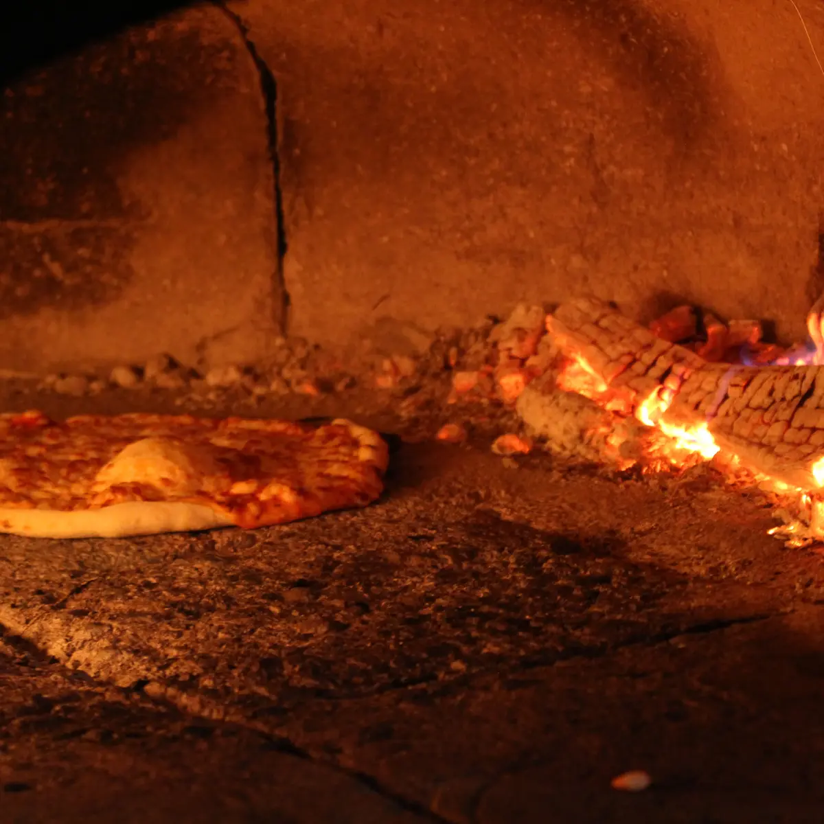 RINALDO PIZZA ST GENIS