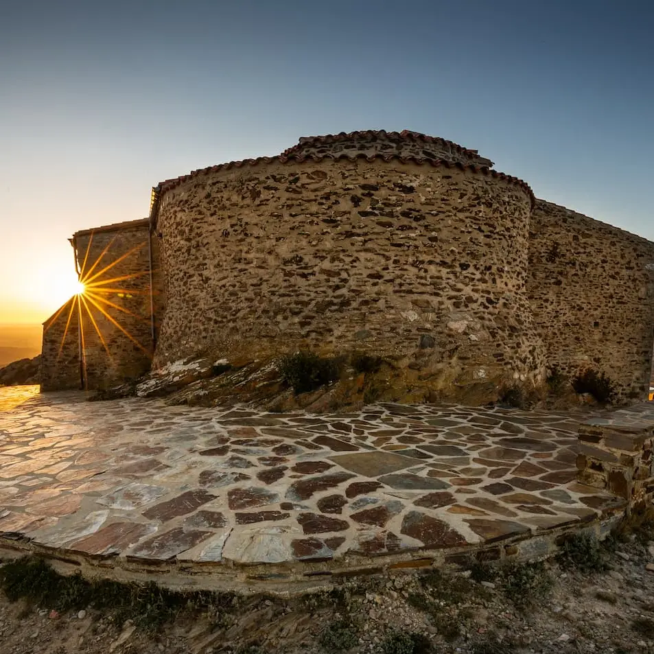 JCMILHET_BalconsNordCanigo_ermitage_Forca_Real