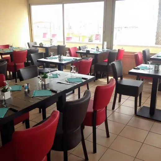 STE MARIE RESTAURANT Y SEM BE 2