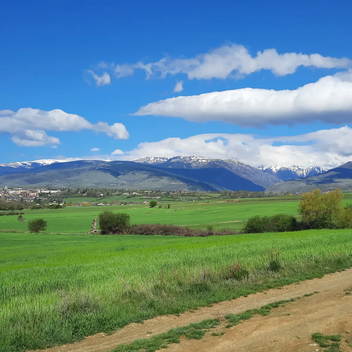 Vue sur Puigcerda et la vallée du Carol