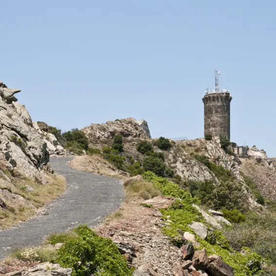 arrivee_sur_la_tour_de_madeloc