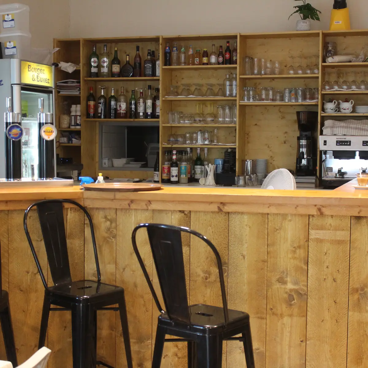 bar café placette - maury - celine ery