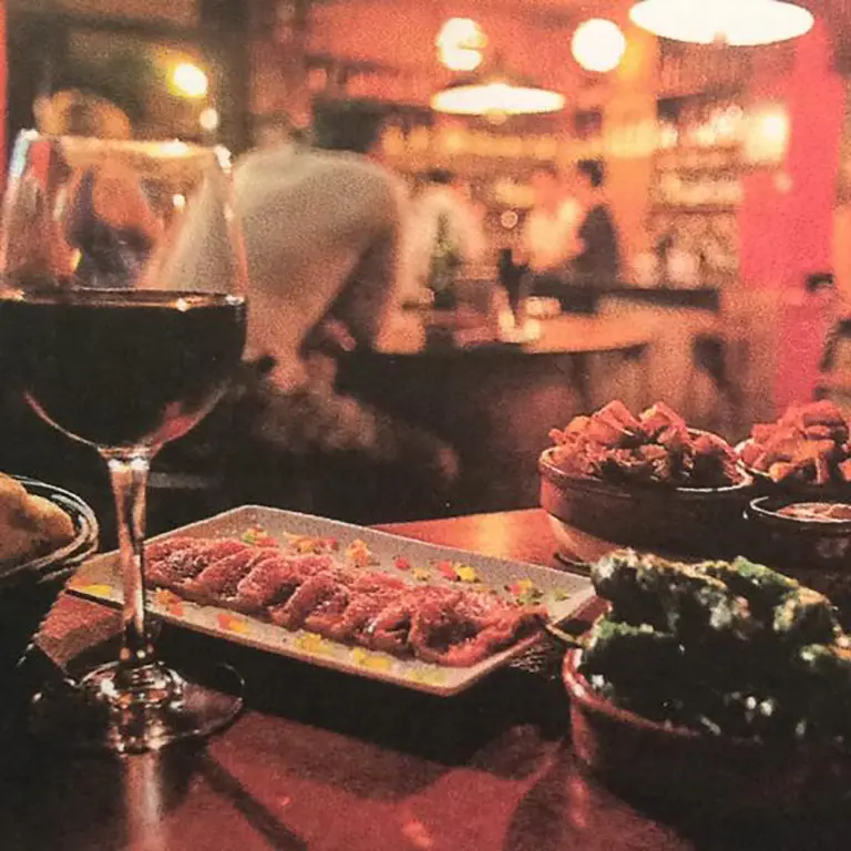 TORREILLES RESTAURANT BUENA BOCA