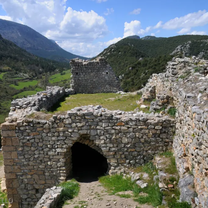 fenouillet_chateau_et_paysage_1