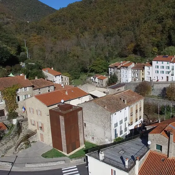 Village du Tech, vue aérienne_2