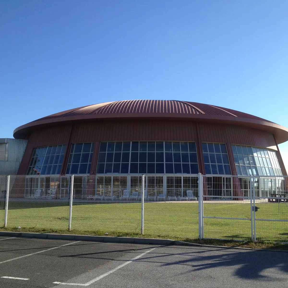 piscine dome rivesaltes it