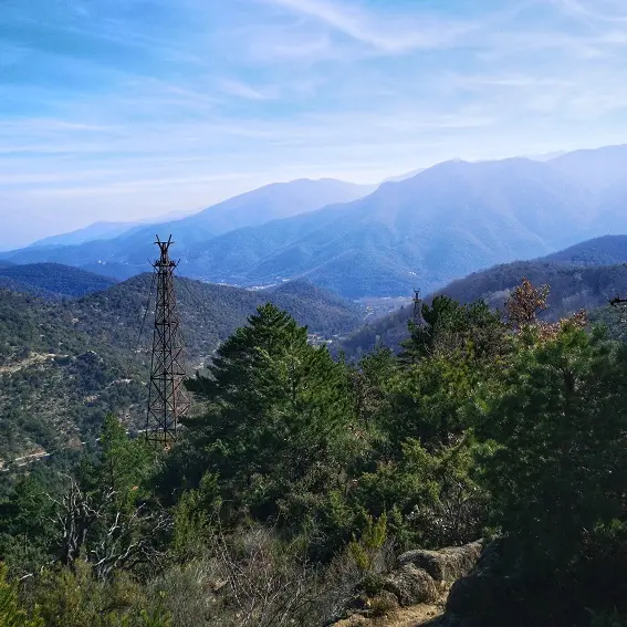 Ancien pylône de wagonnets_3