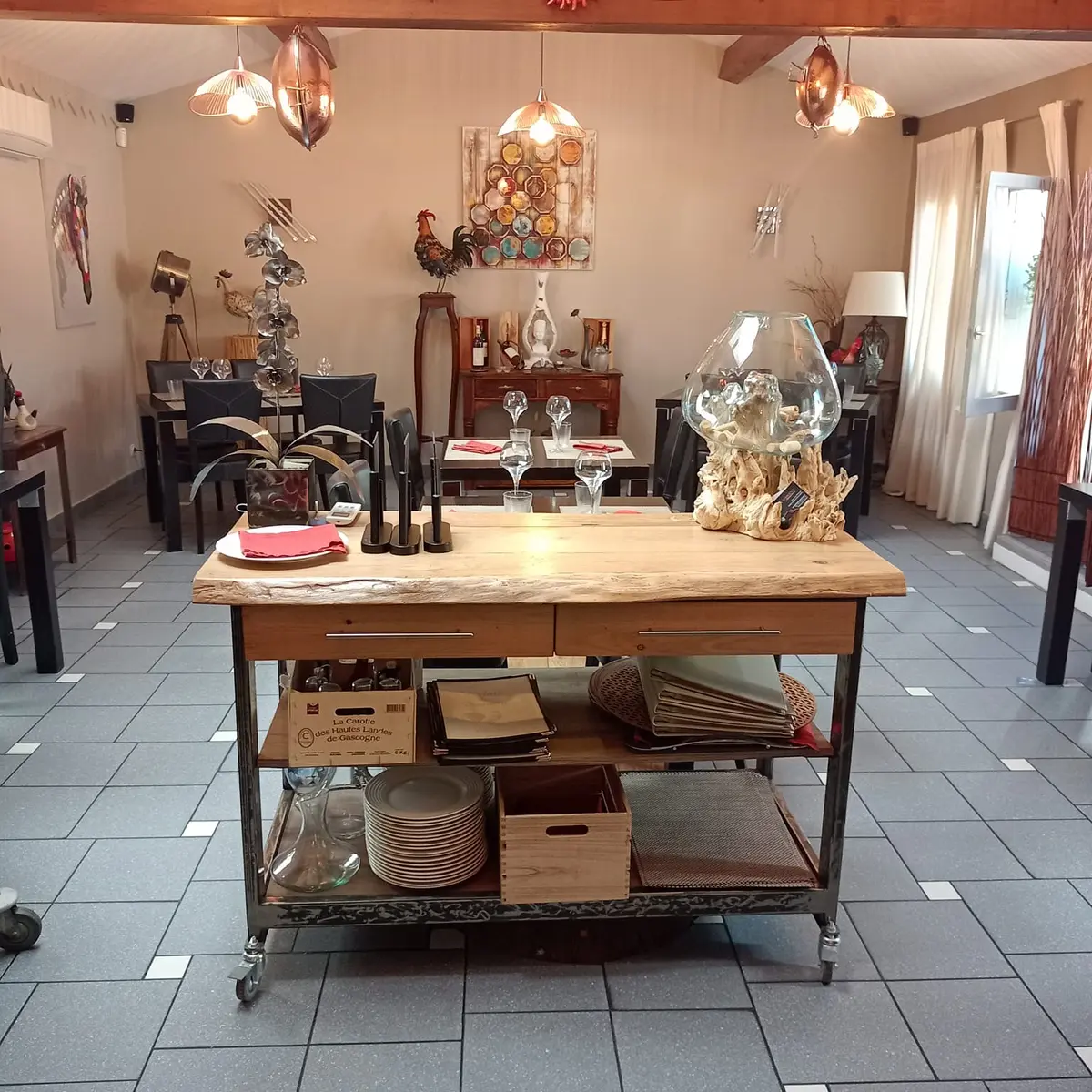 salle - relais de sceaury - rasigueres