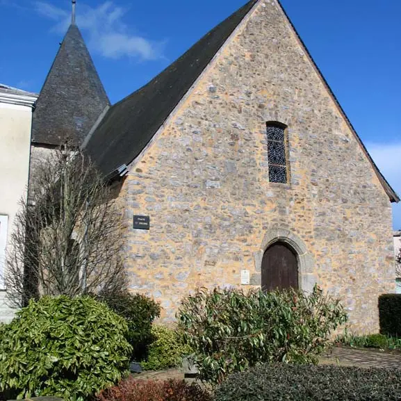Eglise Saint Pierre à Saulges