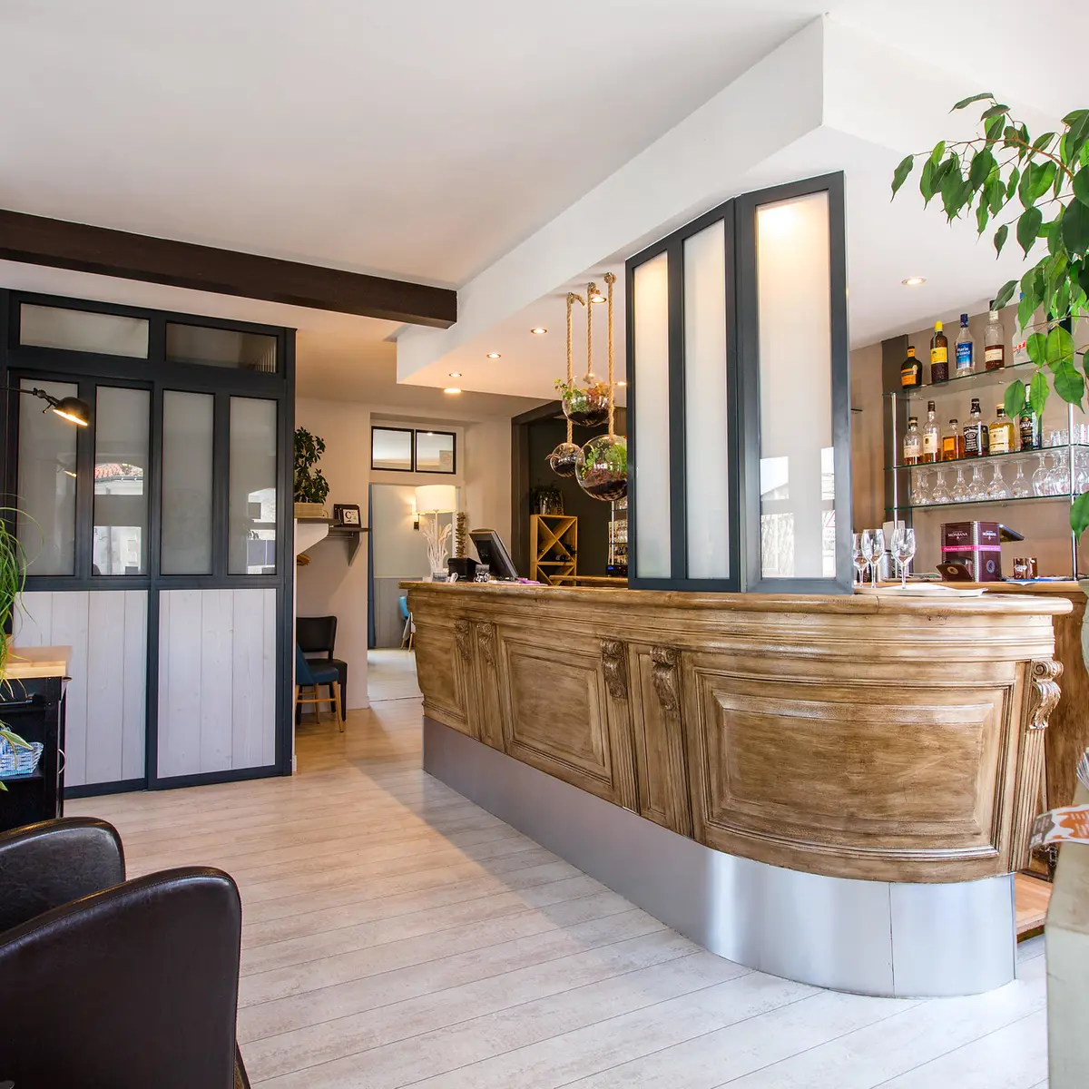 Auberge-du-Val-de-Loire-photos-interieur-Lauren-Kim-Minn-7