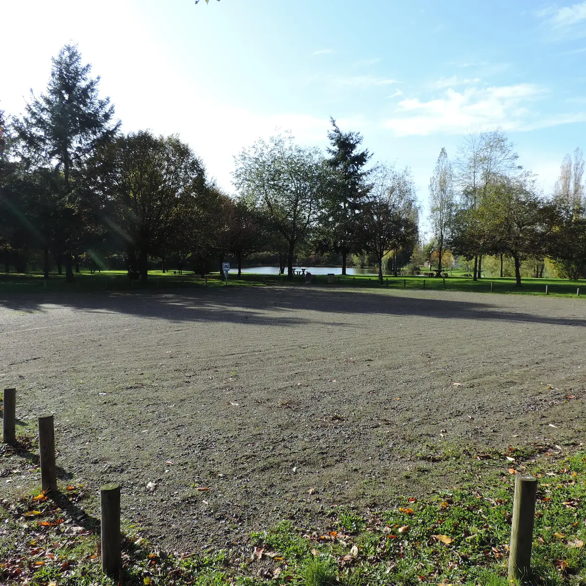 Aire de stationnemen pour Camping-car à Auvers-le-Hamon