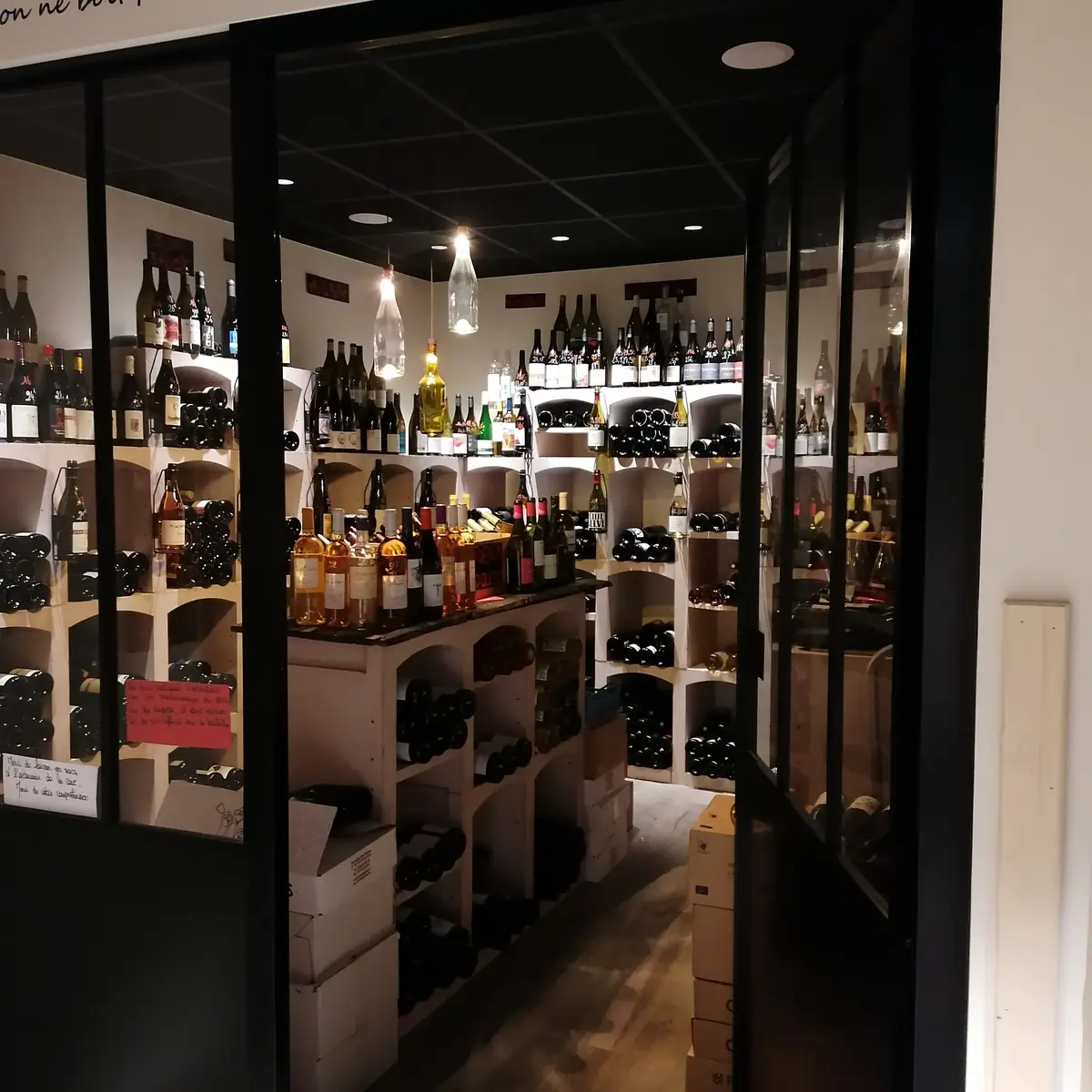 Qui l'ubu - Laval - Bar à vin