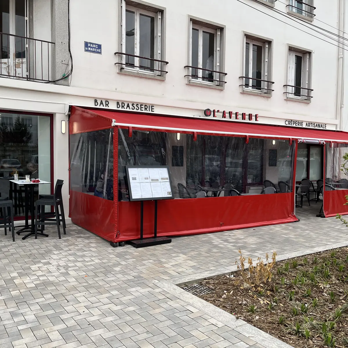L'Avenue