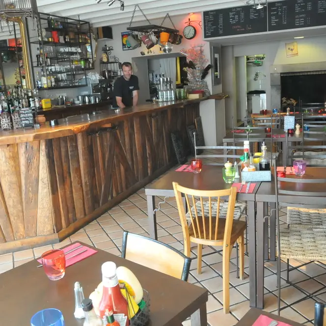 bar