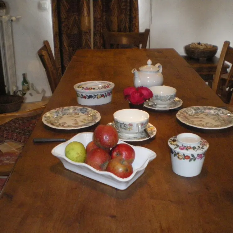 Sainte Foy - La Chaumière - Table - Mme Marlier