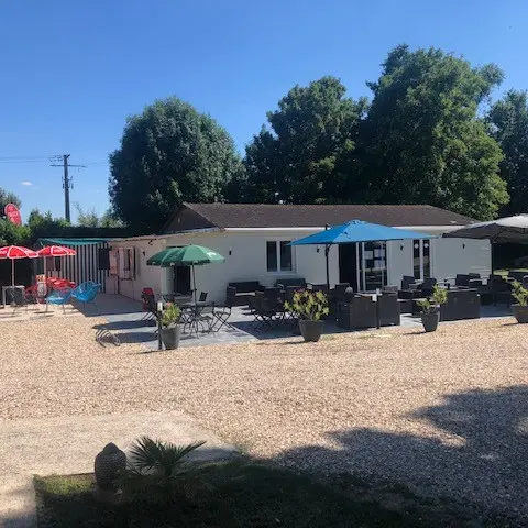 Camp'in Poses _ Terrasse