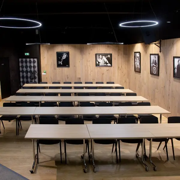 Deep & Co- salle de conférence 06