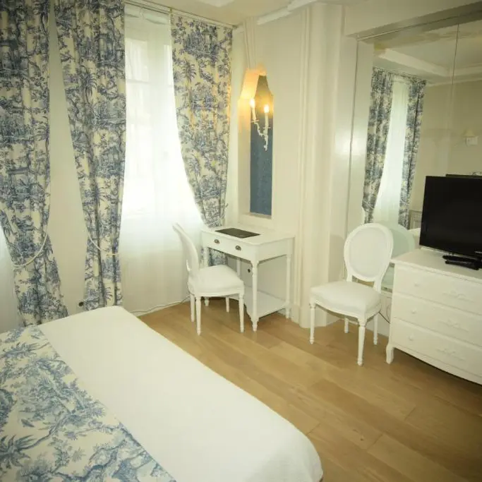 HOTEL DANDY 2